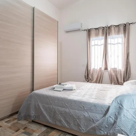 Gutturu E Forru Πανσιόν Villacidro